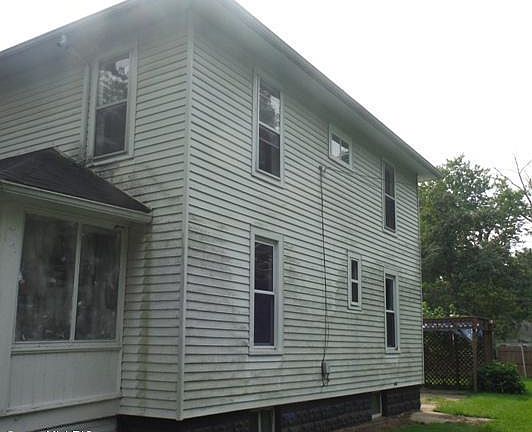 2nd image of 74 Shirley Dr