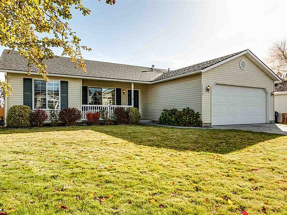 2nd image of 7506 N Napa Ct