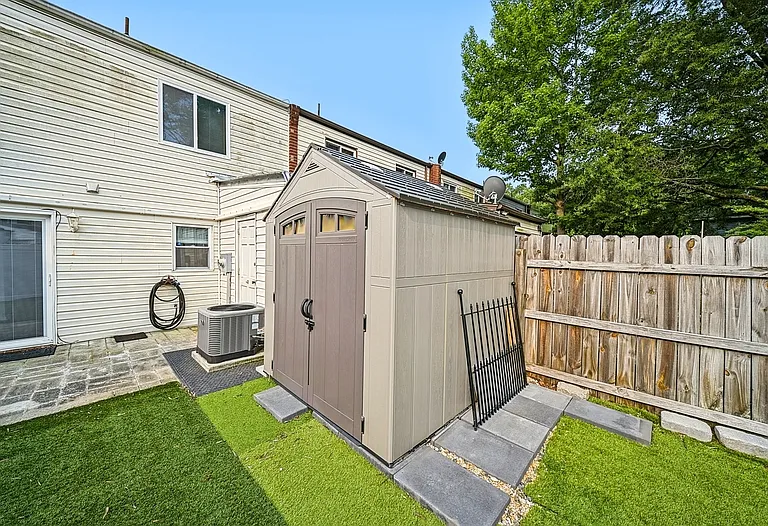 3244 Yorkborough Way — Photo 25
