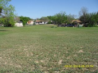 305 Avenue A, Ballinger, TX 76821