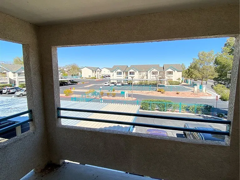 5271 Lindell Rd #201 — Photo 7