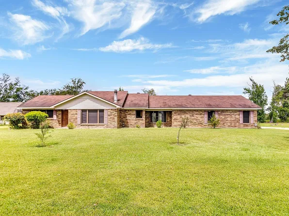 2017 Clinton Dr, Westlake, LA 70669