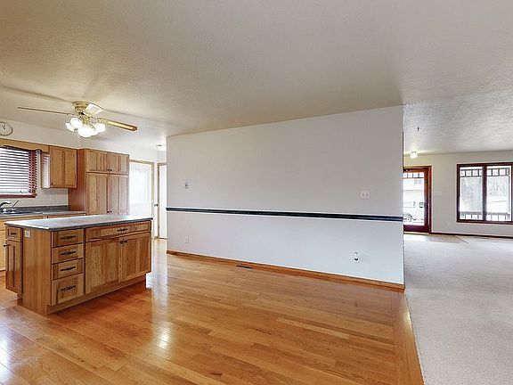 5th image of 3304 Chalet Ct