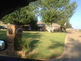 2nd image of 204 Karla Dr
