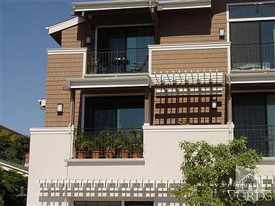 1st image of 793 E Santa Clara St