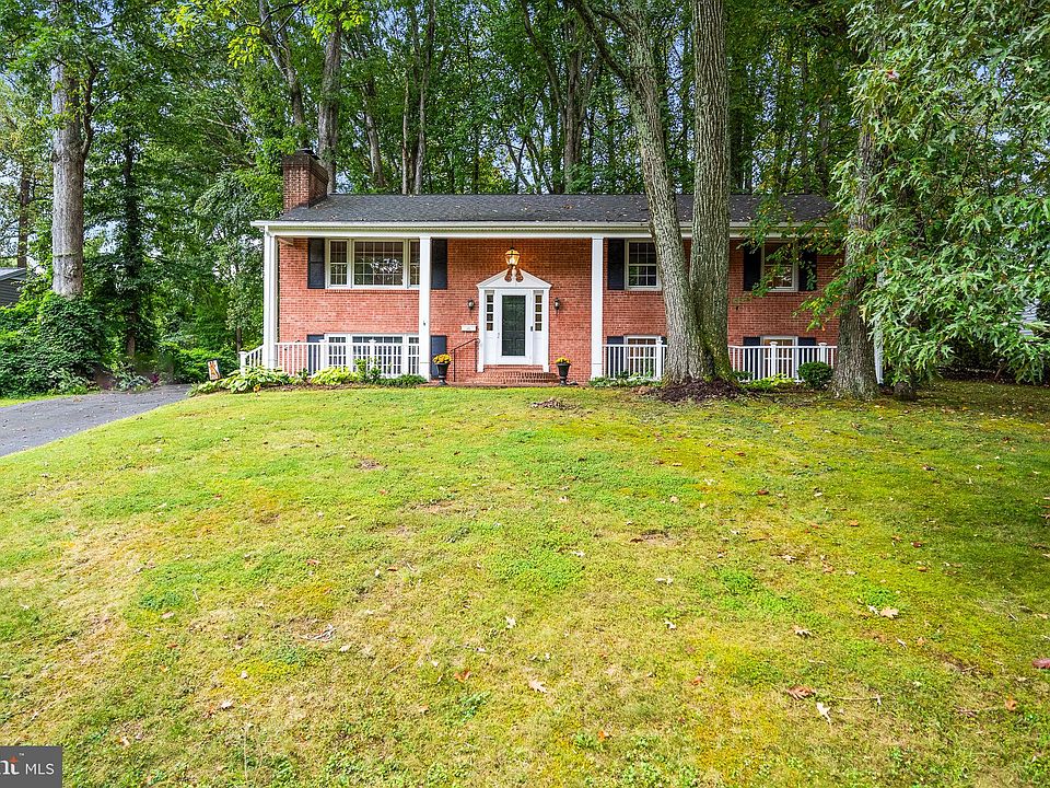 1st image of 10715 Howerton Ave