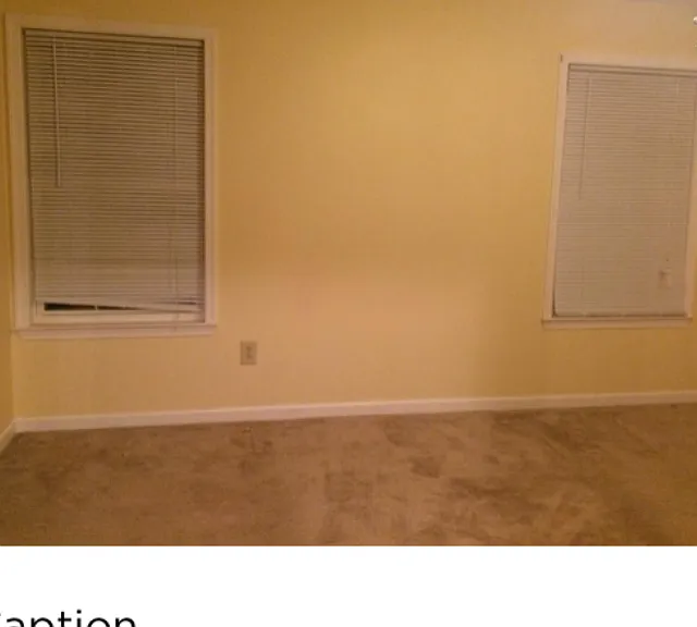 27 Starboard Ct — Photo 1