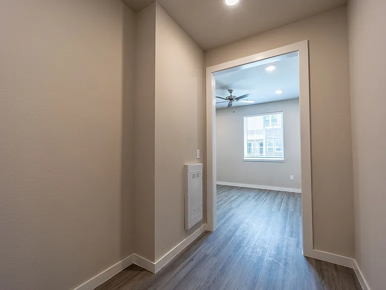 257 E Township St — Photo 15