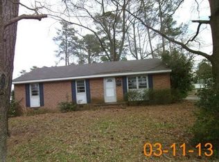 818 Raleigh St, Roanoke Rapids, NC 27870