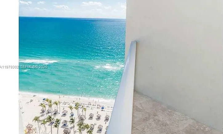 16699 Collins Ave #2406