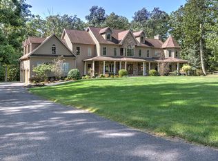 6 Carousel Ct, Millstone Township, NJ 08510