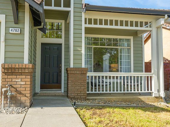 4th image of 4782 Stonewood Drive