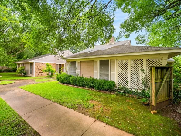 530 Oakland Dr, Natchitoches, LA 71457