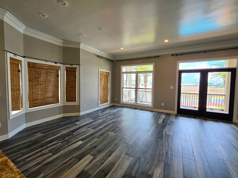 26858 Martinique Dr — Photo 10
