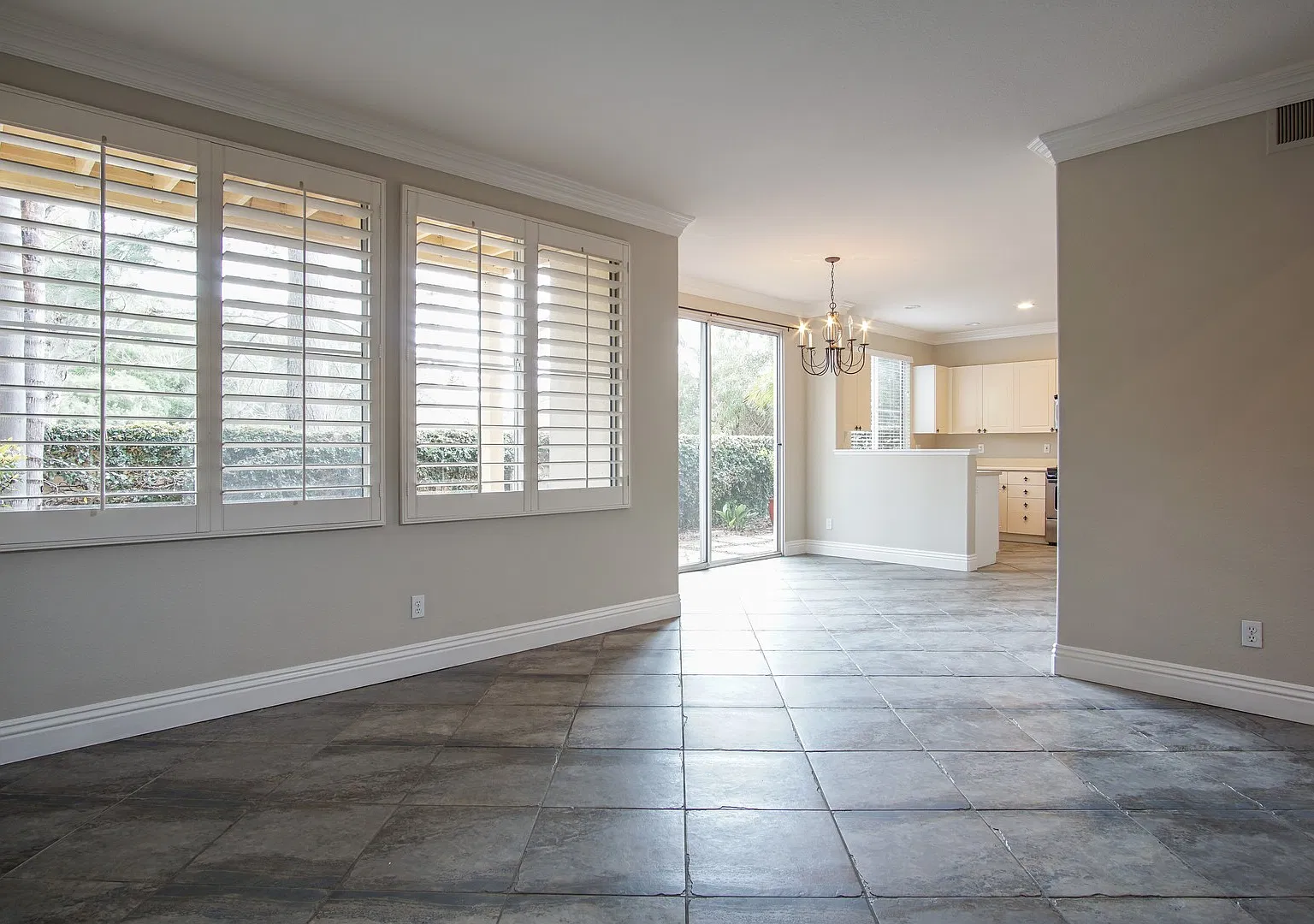 Gorgeous 3 BD Detached House in Carmel Valley! — Photo 2