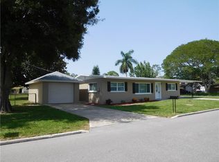 2102 23rd Ave W, Bradenton, FL 34205
