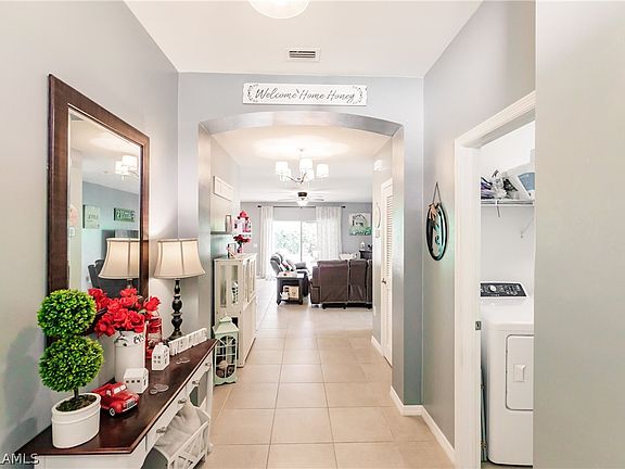 3rd image of 3505 Acapulco Cir