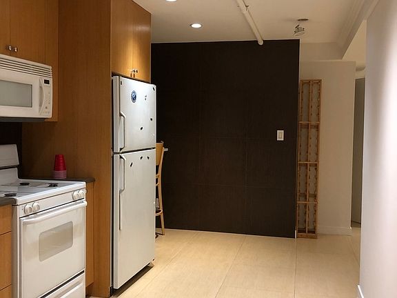 2nd image of 22-24 41st St #1L