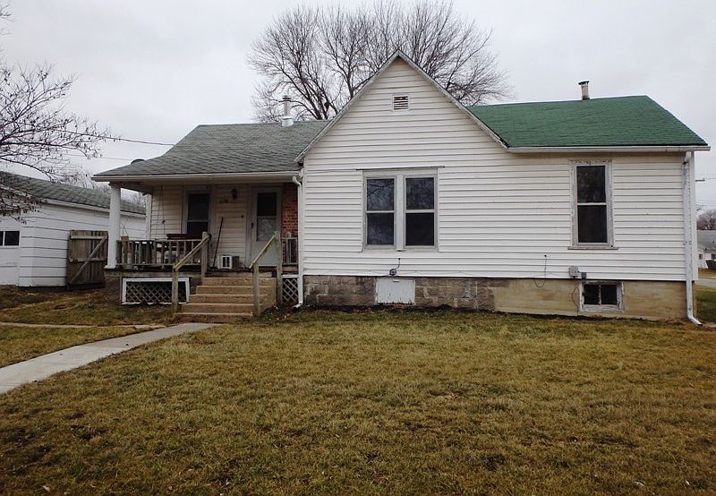1st image of 638 Saint Louis Ave