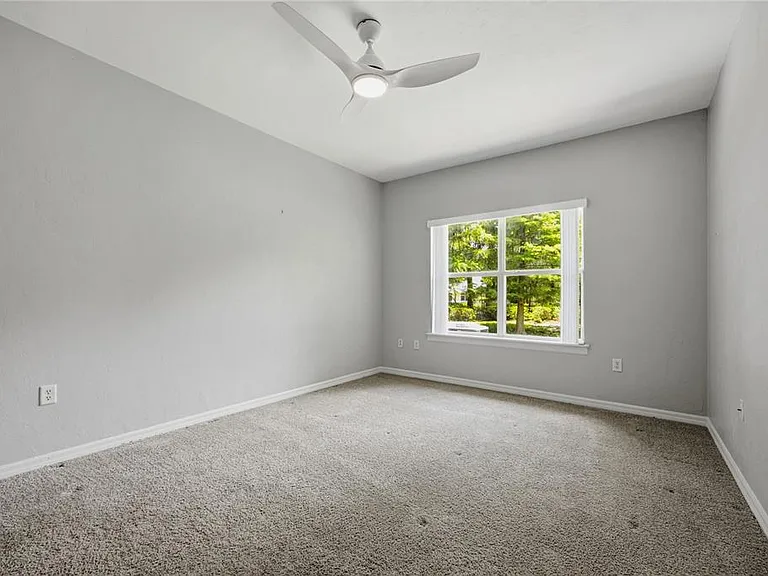 13200 W Newberry Rd #U117 — Photo 18