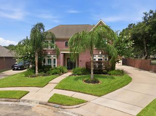 2211 Crimson Cove Ct, League City, TX 77573