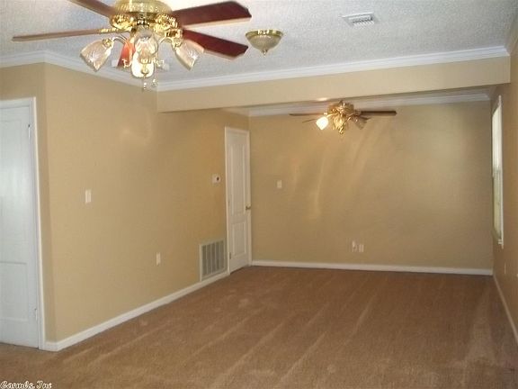 5th image of 5709 N Greenway Dr