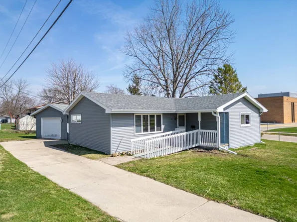 1502 Glendale St, Janesville, WI 53546