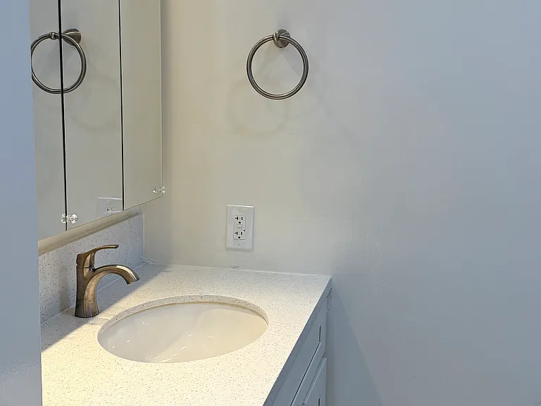 Mediterranean Apartments — Photo 26