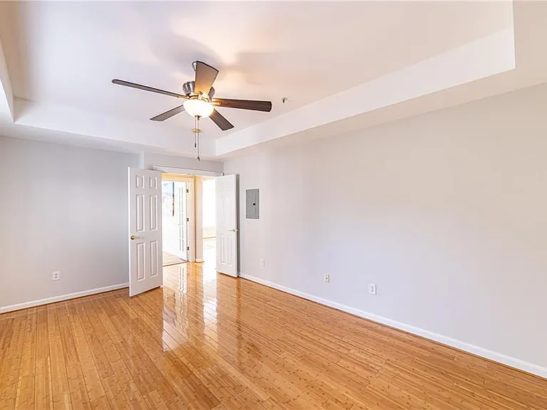 3275 Lenox Rd NE #214 — Photo 30