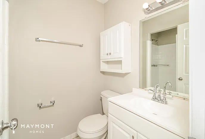 1411 Chadford Rd — Photo 7