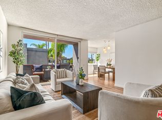 4915 Tyrone Ave APT 334, Sherman Oaks, CA 91423