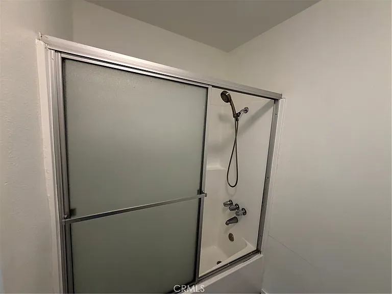 15050 Sherman Way #156 — Photo 31