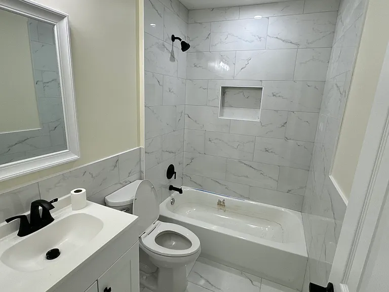 810 Baker Ave #1 — Photo 4