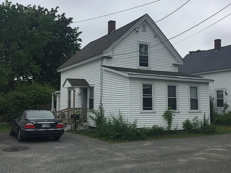 10 Green Ct — Photo 1