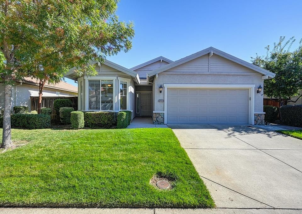 1st image of 3959 Coldwater Dr