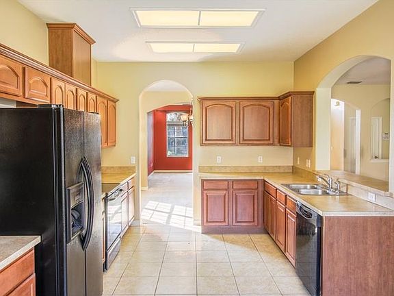 4th image of 550 Bella Vida Blvd