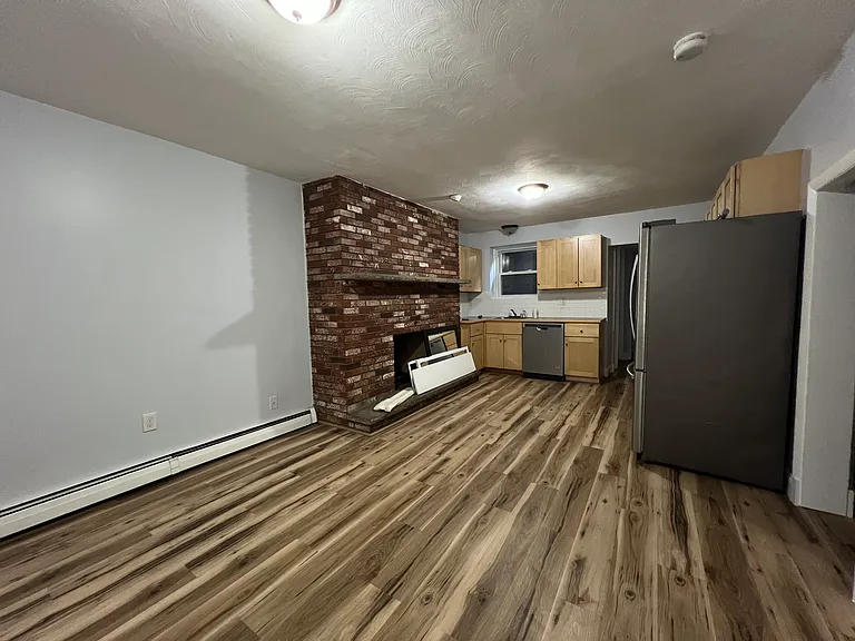 99 Salem St #1 — Photo 7