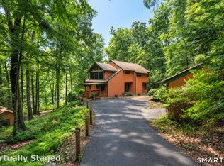 229 New Road, Avon, CT 06001