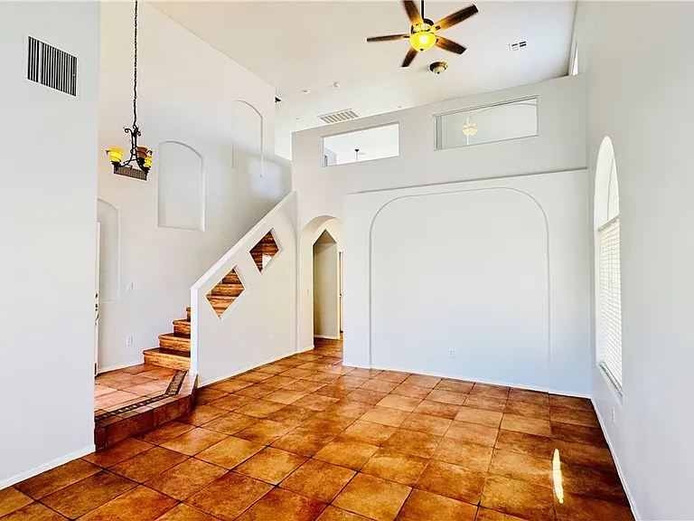 1586 Peaceful Pine St — Photo 5