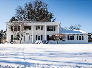 63 West St, Whitesboro, NY 13492