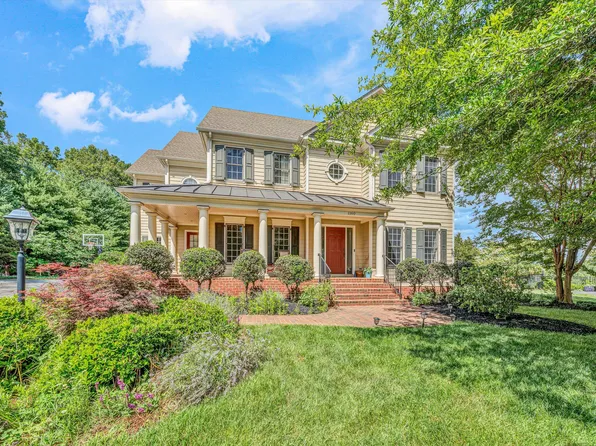 1160 Belcroft Ct, Roanoke, VA 24018