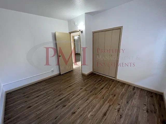 2225 College Street — Photo 16