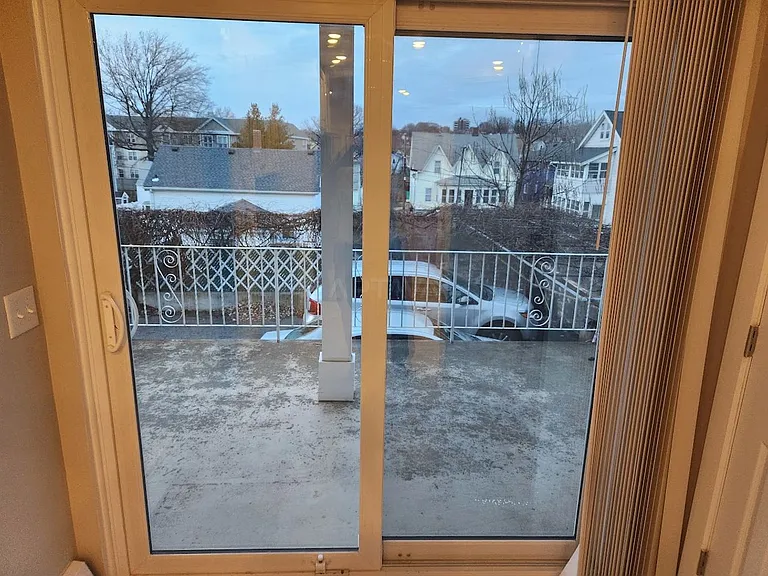 53 Albion St #1 — Photo 1