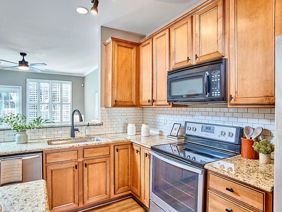1st image of 4411 Sugarbend Way