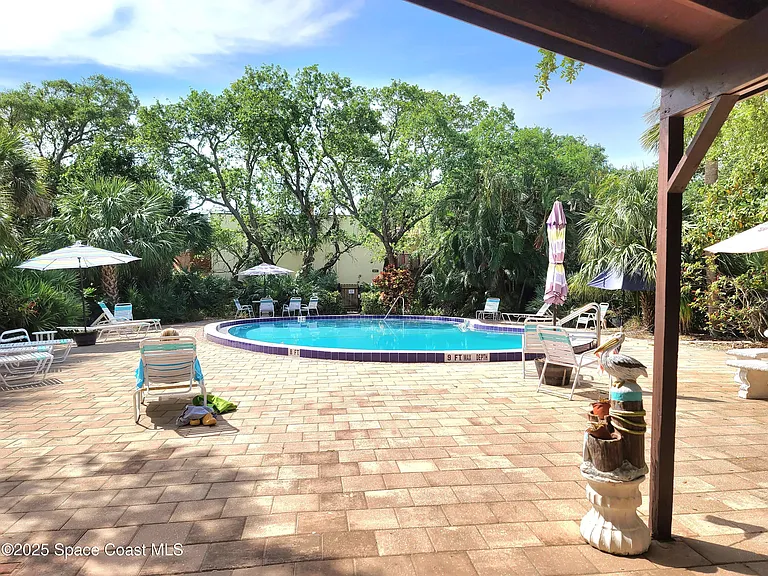 8761 Ilex Ct — Photo 33