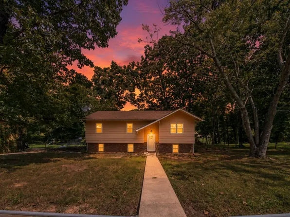 2508 Ginger Drive, West Plains, MO 65775