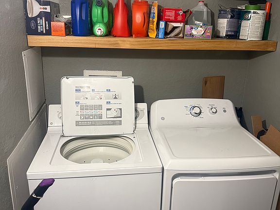 In-unit Washer/Dryer