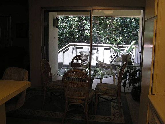 5th image of 1448 E Bell Ave