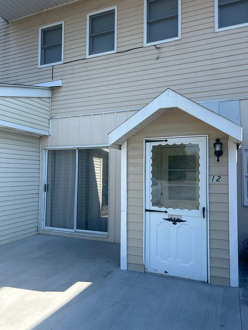 12615 Williamsport Pike — Photo 2