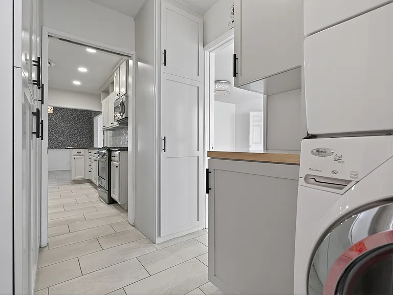 331 Victory Ct — Photo 15